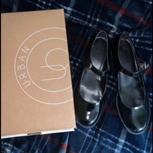 Size 9 Urban Outfitters Mary Janes